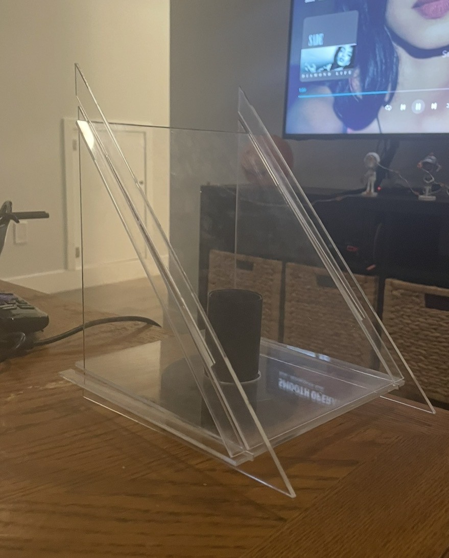 Finished acrylic lamp, photo 1
